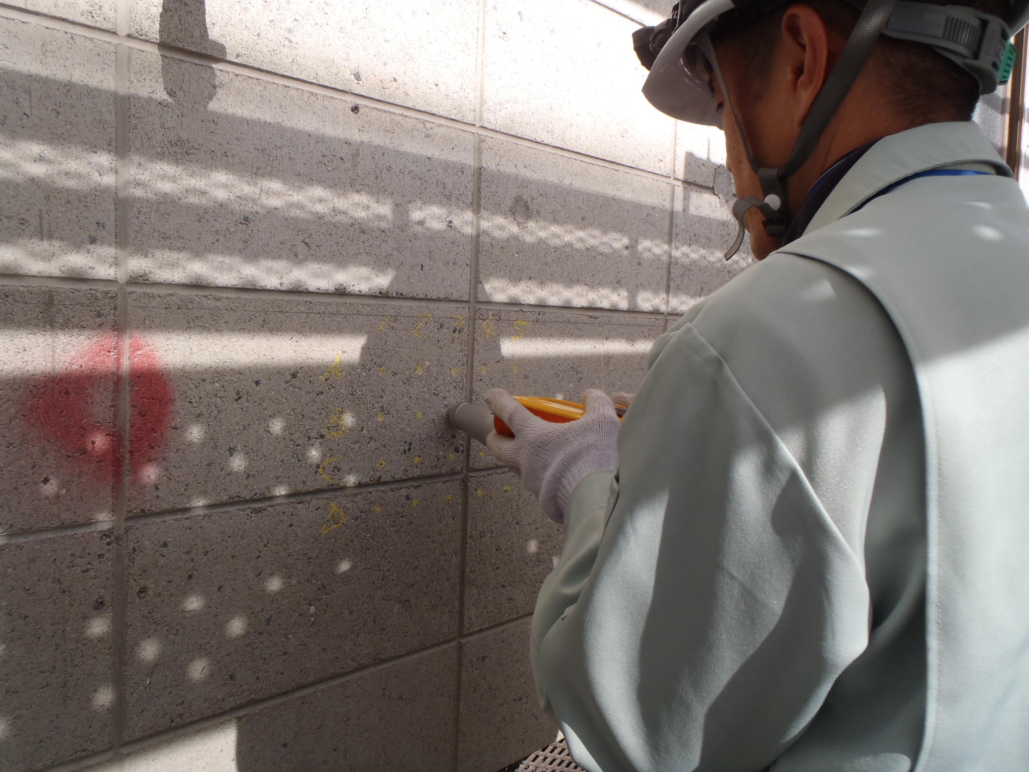 上沢渡住宅 圧縮強度推定試験