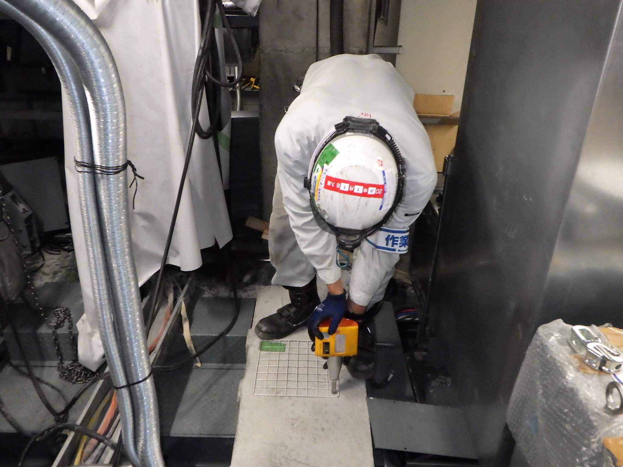 商業施設本館3,4エレベーター更新工事