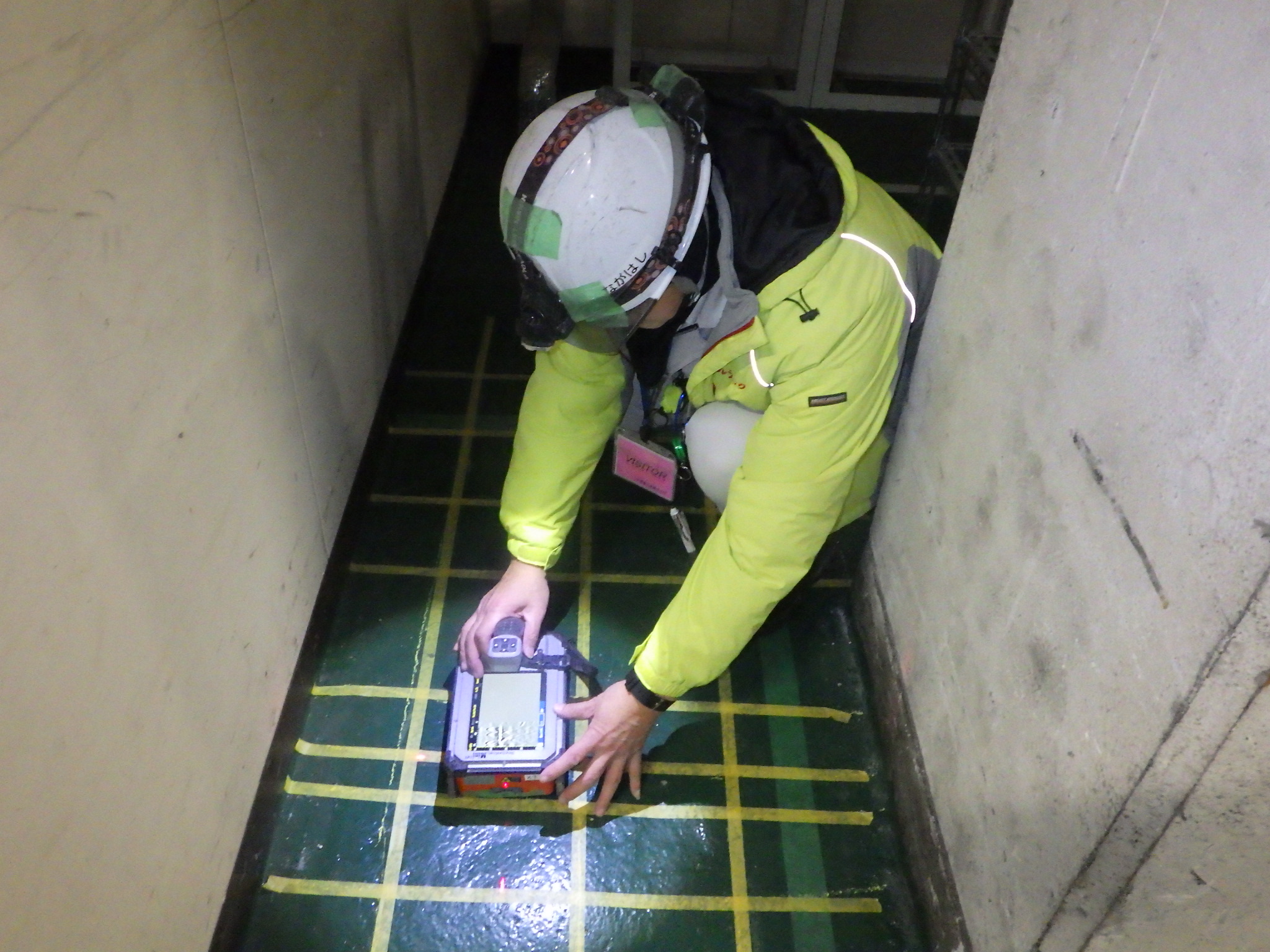 製造工場内床版鉄筋調査