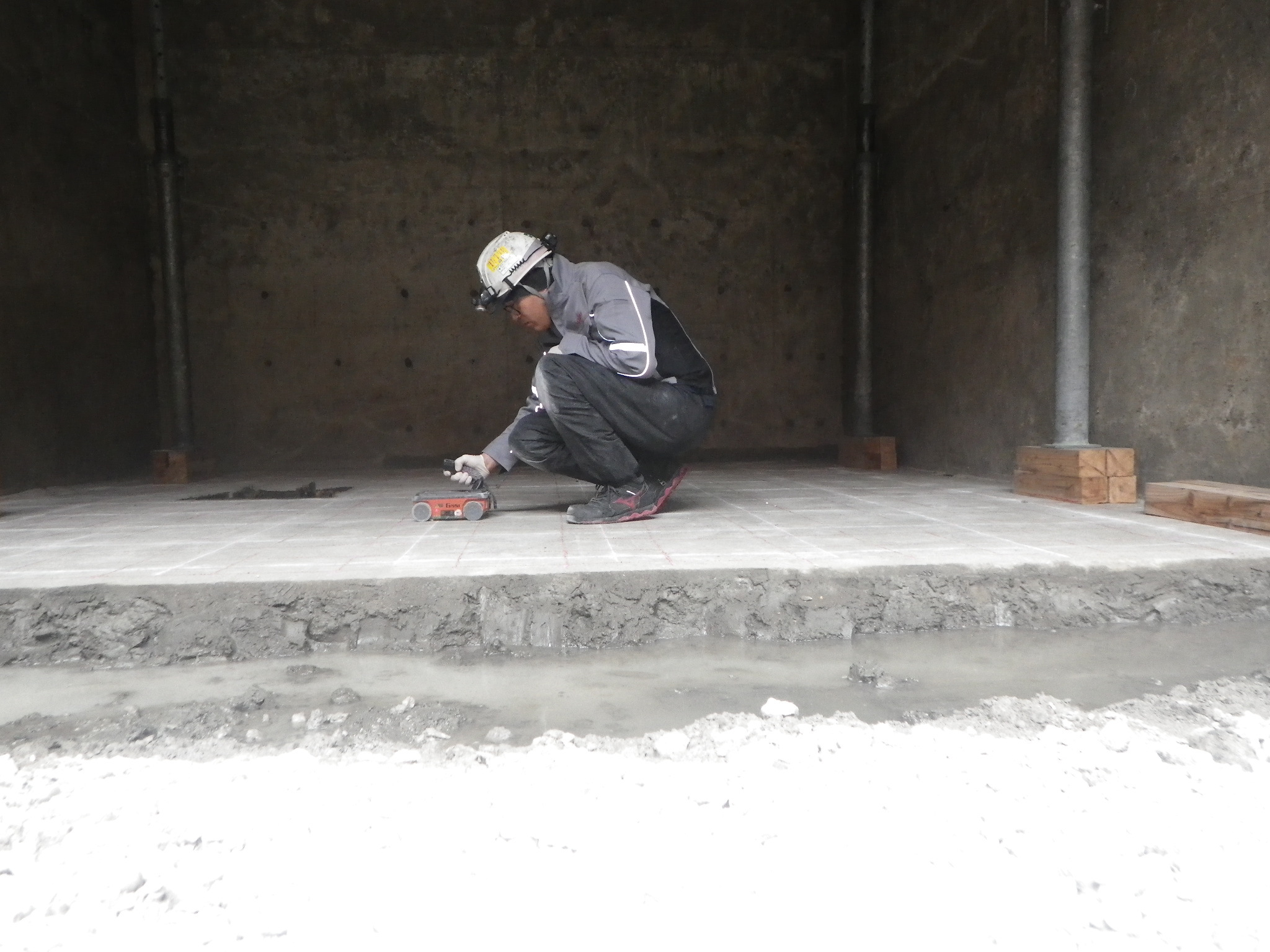 河川施設震災対策工事(飯盛川排水機場耐震対策工)